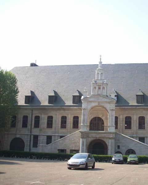 La Halle aux Toiles Rouen