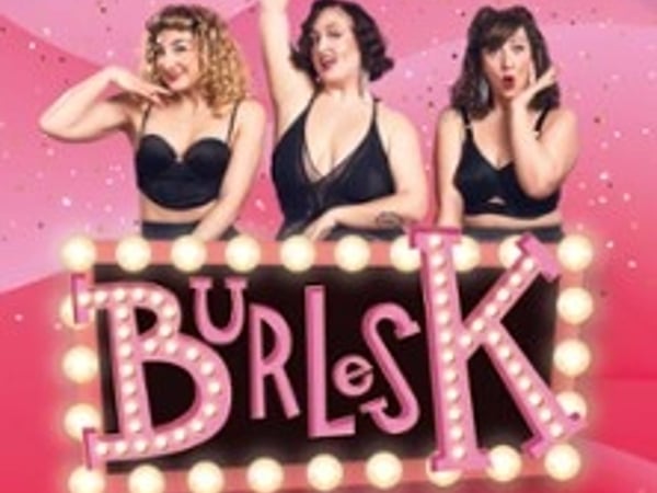 Les Demoiselles du K-Barré, Burlesk
