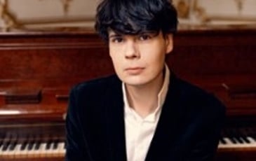 Justin Taylor, Pianino