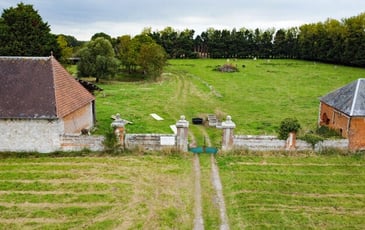 Levez les yeux ! Découverte d'un clos-masure du XVIIe siècle