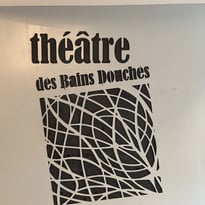 Exposition de photos et lecture de texte par Eva Doumbia