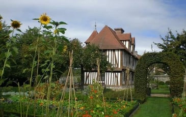 Visite libre de la Maison des champs
