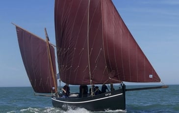 Démonstration : découverte du Côte d'Albâtre, canot dieppois