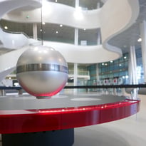 Visite guidée : présentation du pendule de Foucault