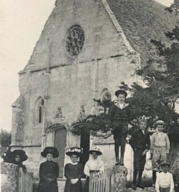 Saint-Pierre-de-Manneville au fil de l'eau