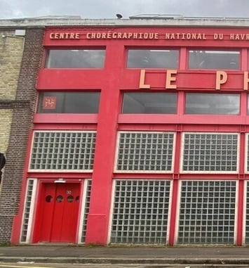 Visite guidée du Phare : du bâtiment à l'artistique