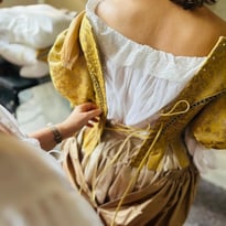 Démonstration : à la découverte du XVIIe siècle et du costume historique !