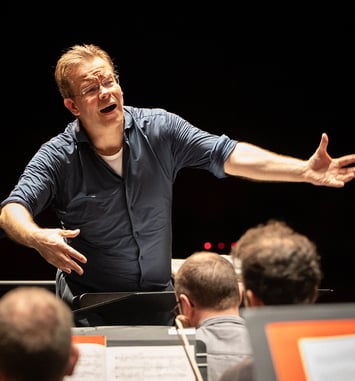 Nielsen, Grieg