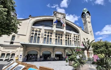 Visite guidée : suivez le guide et découvrez la gare de Rouen et son histoire !