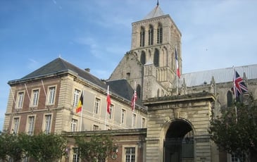 Visite guidée flash de l'hôtel de ville en restauration