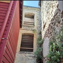 Visite guidée : rénover le patrimoine ancien et le rendre thermiquement efficient, défis et exemples pratiques