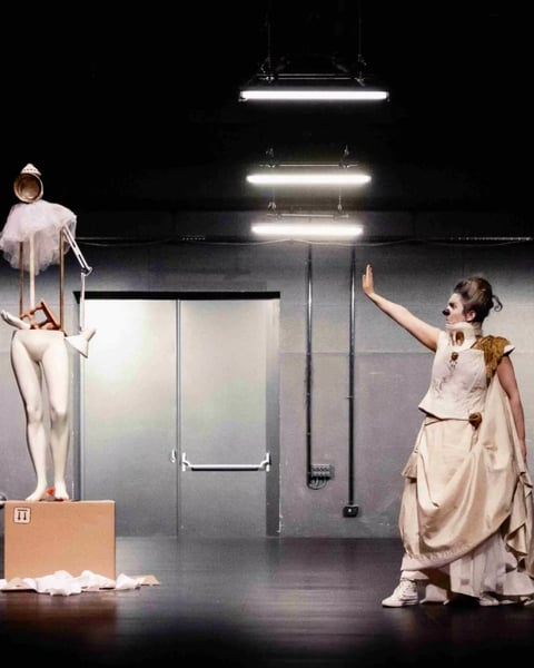 Théâtre : "Requiem pour une love doll"