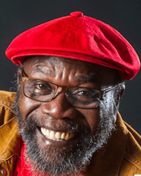Clinton Fearon sings the Gladiators